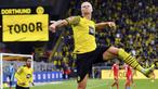Erling Haaland merupakan pencetak gol terbanyak di Liga Jerman musim 2021/2022 hingga pekan ini. Mesin gol Borussia Dortmund tersebut tercatat telah mencetak tujuh gol dan lima assist dari lima penampilannya di Bundes Liga. (AP/Bernd Thissen)