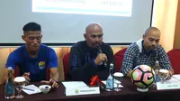 Asisten pelatih Persib Bandung, Herrie Setyawan (Kukuh Saokani)
