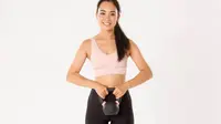 Olahraga di Rumah Makin Praktis, Kenali Kettlebell Lunak Wanita untuk Mengencangkan Otot Tubuh