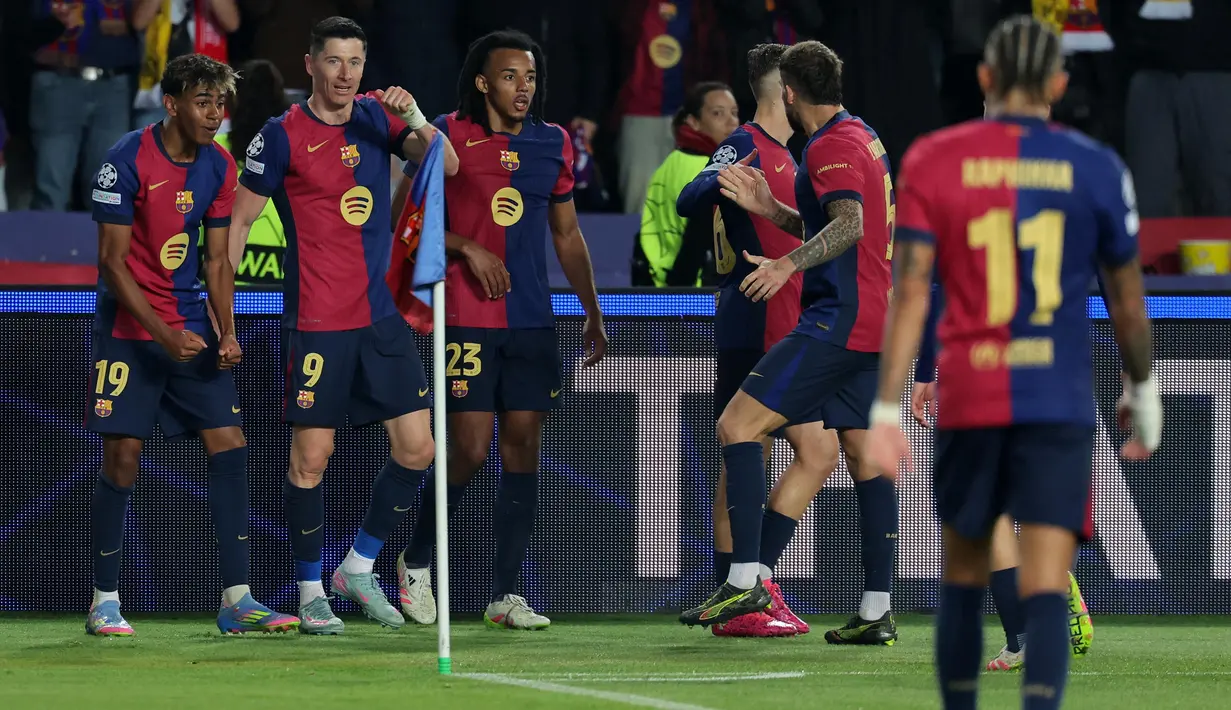 Hingga akhir pertandingan skor 4-0 untuk keunggulan Barcelona tidak berubah. (LLUIS GENE/AFP)