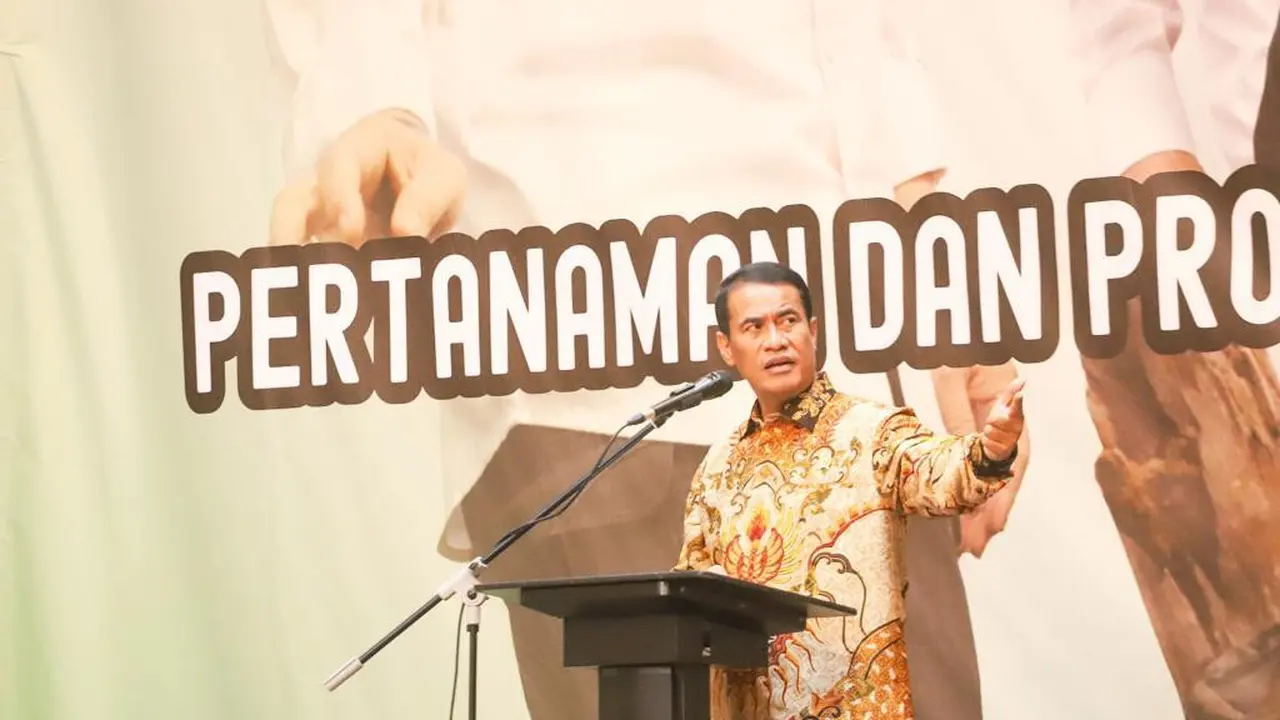 Amran Sulaiman.