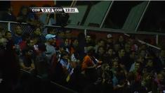 Video peristiwa mengenai lampu stadion yang mendadak padam selama 15 menit di tengah laga Copa Libertadores antara Corinthians vs Cobresal.