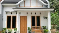 Ide Teras Depan Rumah Sempit. (Foto: Gemini AI)