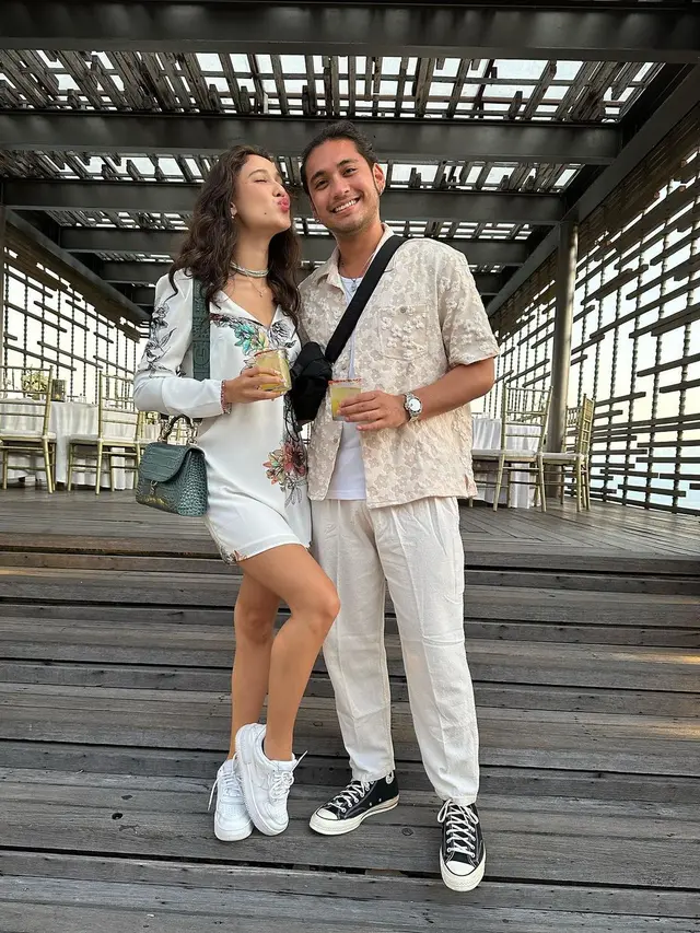 6 Potret Giorgino Abraham Ucapkan Ultah untuk Yasmin Napper, Unggah Foto Bahagia