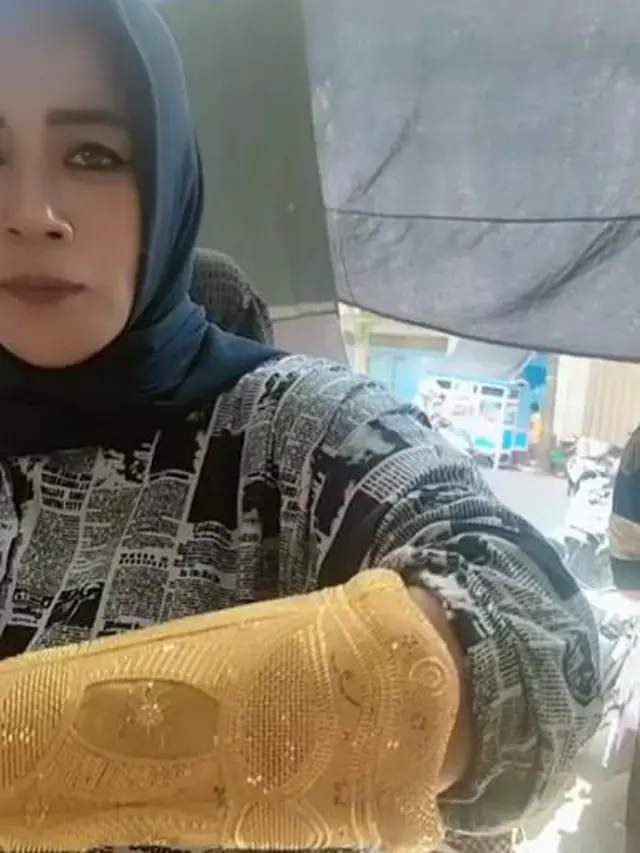 Gelang Jumbo Emak-Emak
