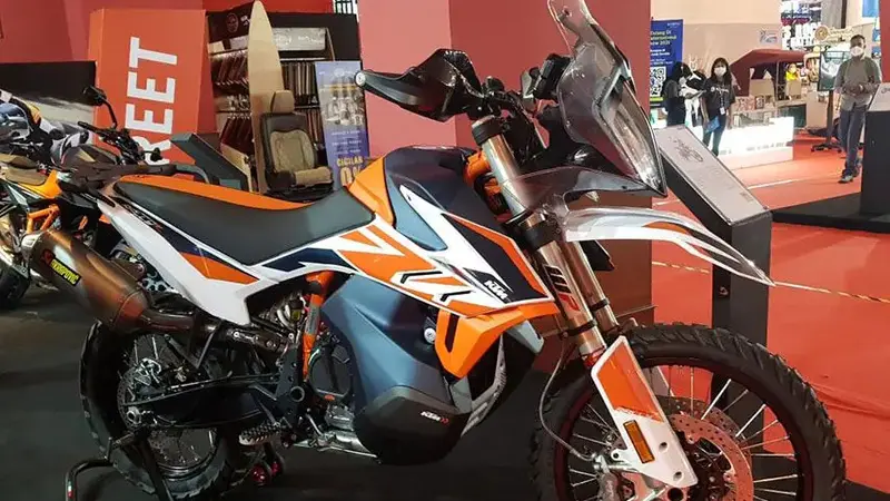 KTM 790 Adventure R Rally. (Oto.com)