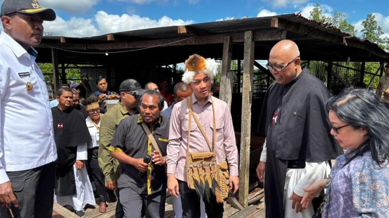 Wapres Gibran Dukung Pembangunan Katedral Asmat dengan Penanaman Cemara, Simbol Harapan Baru