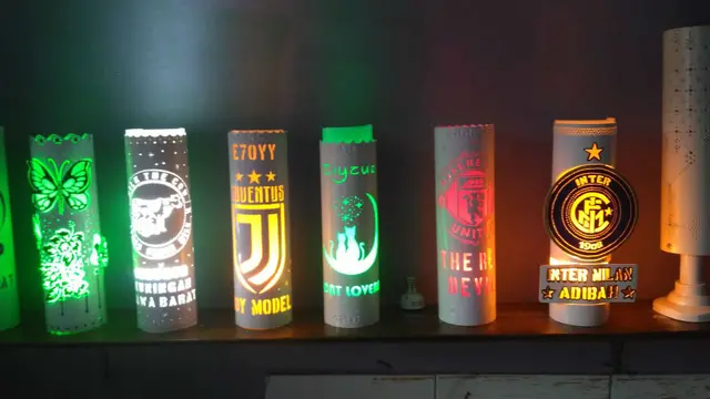 Cara Kreatif Guru Honorer Cirebon Mengubah Pipa Bekas Jadi Lampu Hias