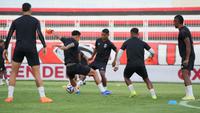 Para pemain Malut United sedang berlatih. (Media Malut United)