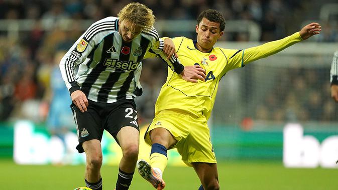 Hasil Carabao Cup Newcastle vs Tottenham: Dua Gol Tanpa Balas Pastikan Langkah The Magpies ke Delapan Besar