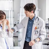 Drama Romantic Doctor Teacher Kim sukses, para pemain liburan ke Filipina. (Via: International Business Times)