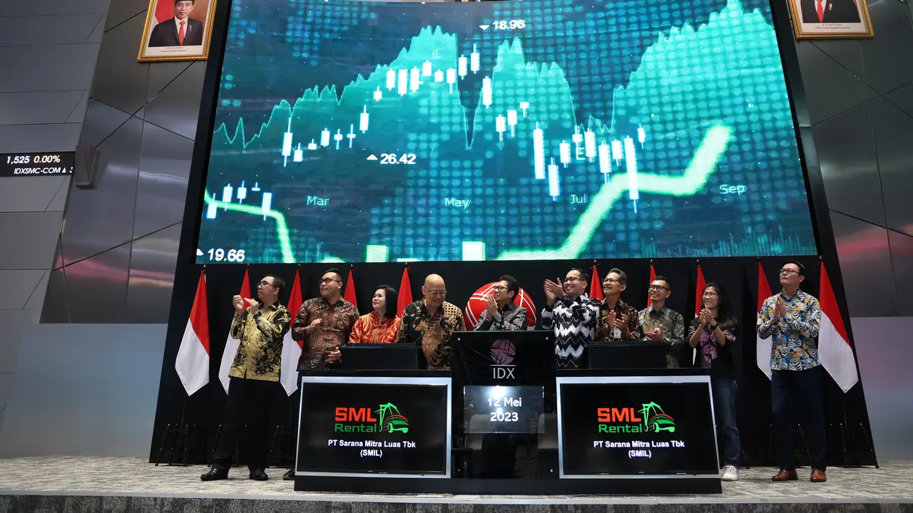 Pencatatan perdana saham PT Sarana Mitra Luas Tbk (SMIL), Jumat, 12 Mei 2023. (Foto: BEI)