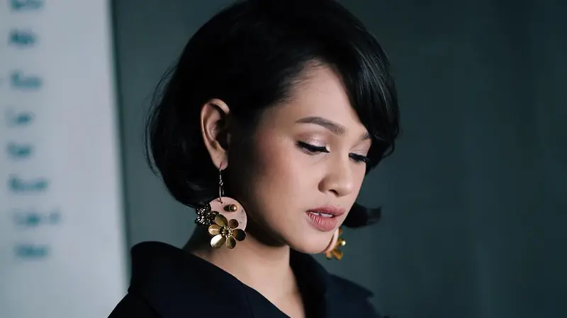 [Bintang] Cinta Local Brand, Intip 5 Gaya Stylish Andien Aisyah