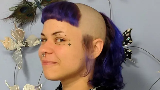 7 Potret Potongan Rambut Nyentrik yang Bikin Gagal Paham