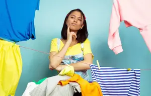 Rekomendasi Stand Hanger Terbaik, Cara Mudah Menata Pakaian di Ruang Terbatas