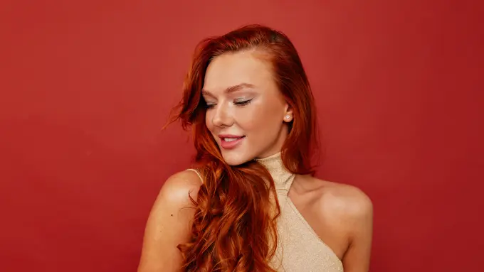 Ilustrasi Rambut Berwarna