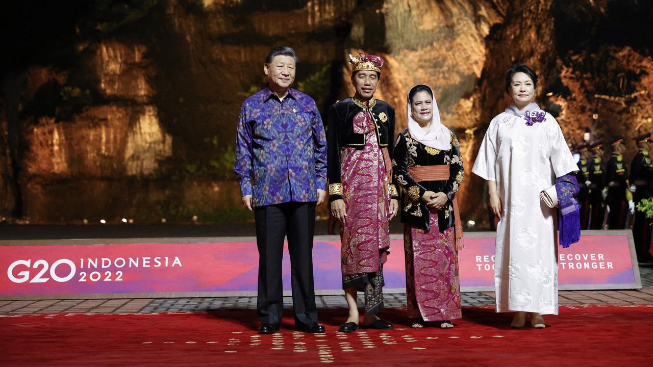 Welcoming Dinner and Cultural Performance KTT G20