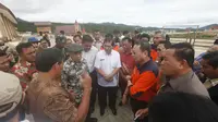 Teten Masduki: Relokasi Pengungsi Sinabung Tuntas 2016
