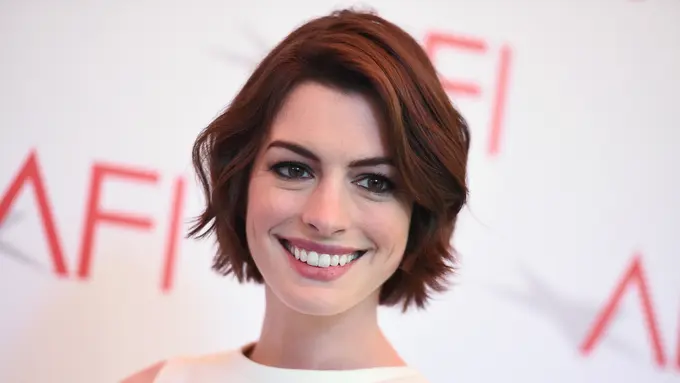 Anne Hathaway