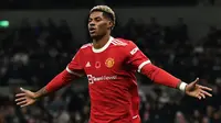 Meski sering terganggu oleh cedera, Marcus Rashford telah berhasil mencetak empat gol dalam sembilan pertandingan musim ini. Hebatnya lagi, keempat gol tercipta sebagai pemain pengganti. Rashford bisa dikatakan menjadi pemain pengganti paling efektif di Liga Inggris saat ini. (AFP/Glyn Kirk)