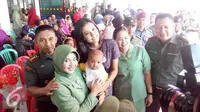 Miss Indonesia 2015, Maria Harfanti dalam acara kegiatan sosial bersama anak penderita bibir sumbing. (Foto: Yuliardi Hardjo Putra/Liputan6.com)