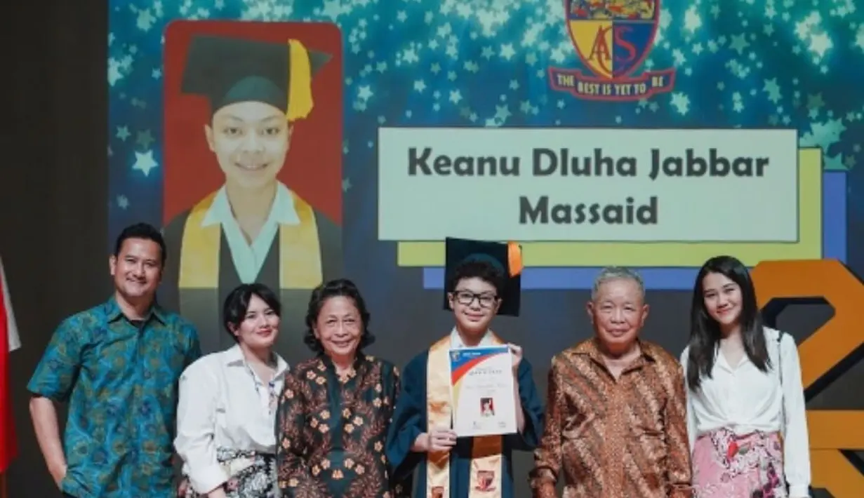 Angelina Sondakh dan Keanu Massaid (Instagram/keanu_massaid)