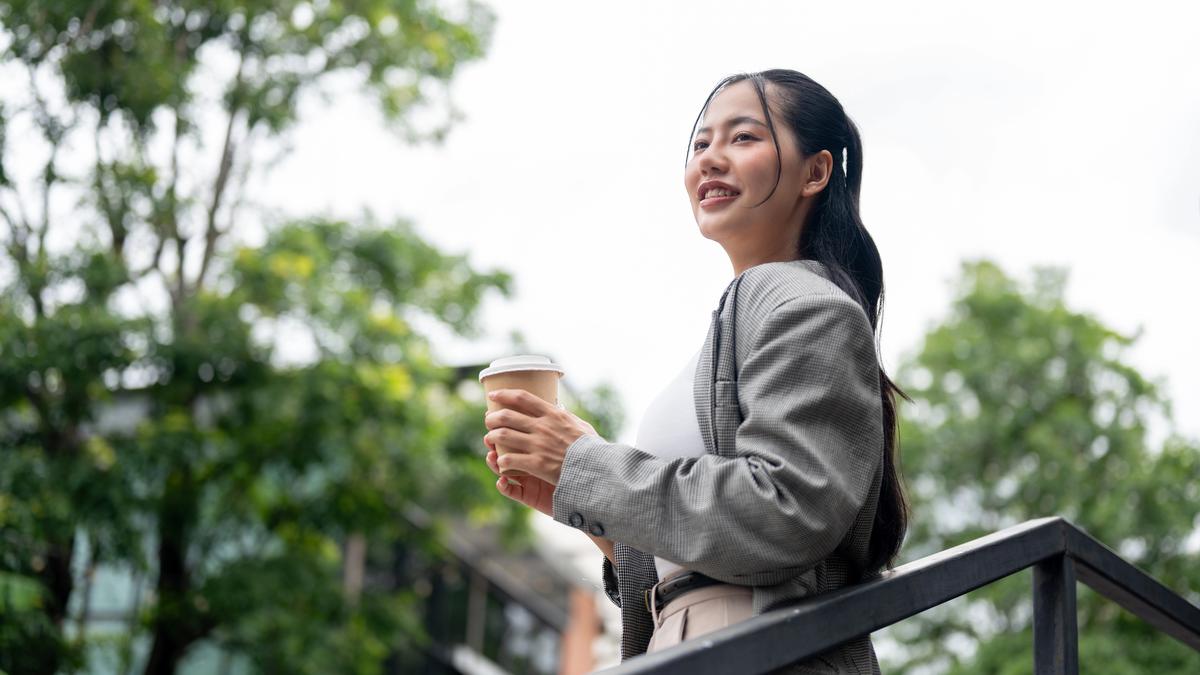 5 Zodiak yang Paling Sering Jadi Pusat Perhatian