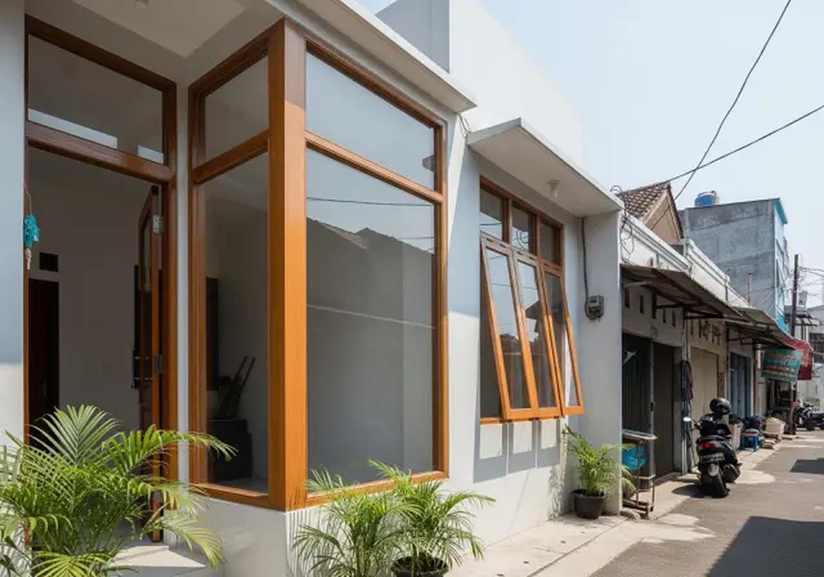 Jendela &amp; Kusen Ekonomis: Kayu Lokal dan Jendela Mati/Ide Desain Rumah Tipe 36 di Tanah Kavling Budget Rp 100 Juta (Sumber: gemini.com)