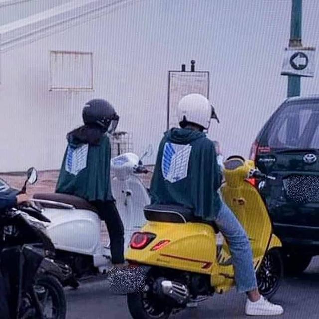 5 Potret Orang Pacaran Sambil Cosplay Ini Bikin Curi Perhatian