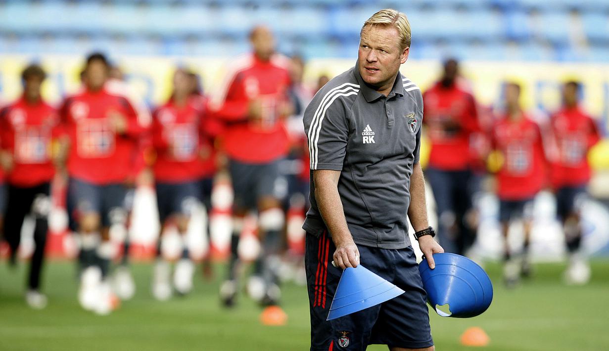 Ronald Koeman merupakan salah satu pemain legenda Barcelona, ia tercatat pernah bermain di Camp Nou pada tahun 1989-1995. (AFP/Jose Jordan)