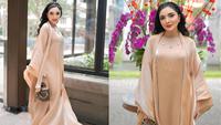 8 Potret Ashanty Pakai Kaftan Satin, Tampilan Mewah dan Elegan