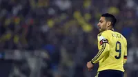 Radamel Falcao jadi kapten di timnas Kolombia (PABLO PORCIUNCULA / AFP)