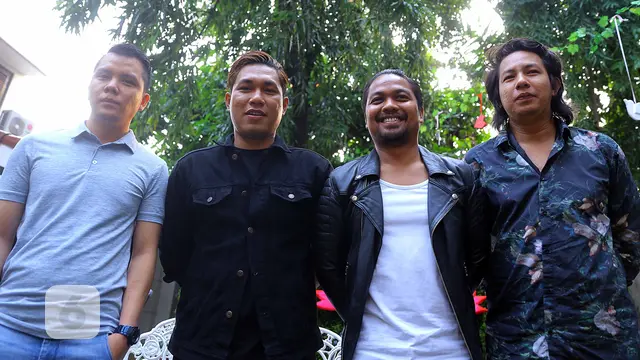[Bintang] Armada band.