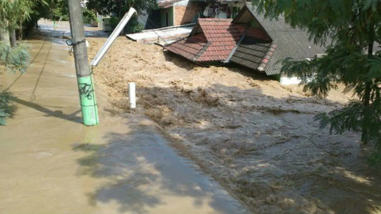Banjir Pondok Gede Permai