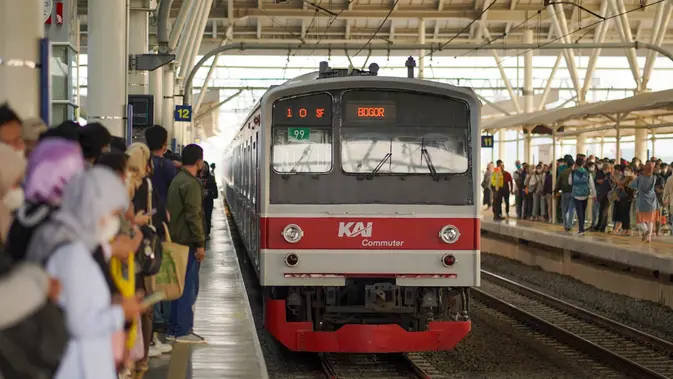 Gempa Magnitudo 4,9 Guncang Bekasi, Perjalanan KRL Commuter Line Jabodetabek Tertahan