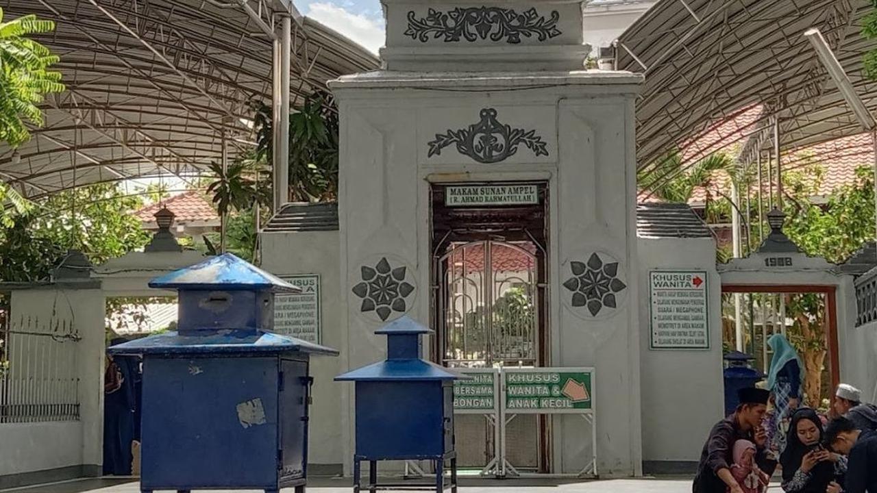 Menelusuri Kampung Ampel Blumbang Surabaya, Ada Kolam Kecil Konon Jalannya Bisa Tembus ke Makkah