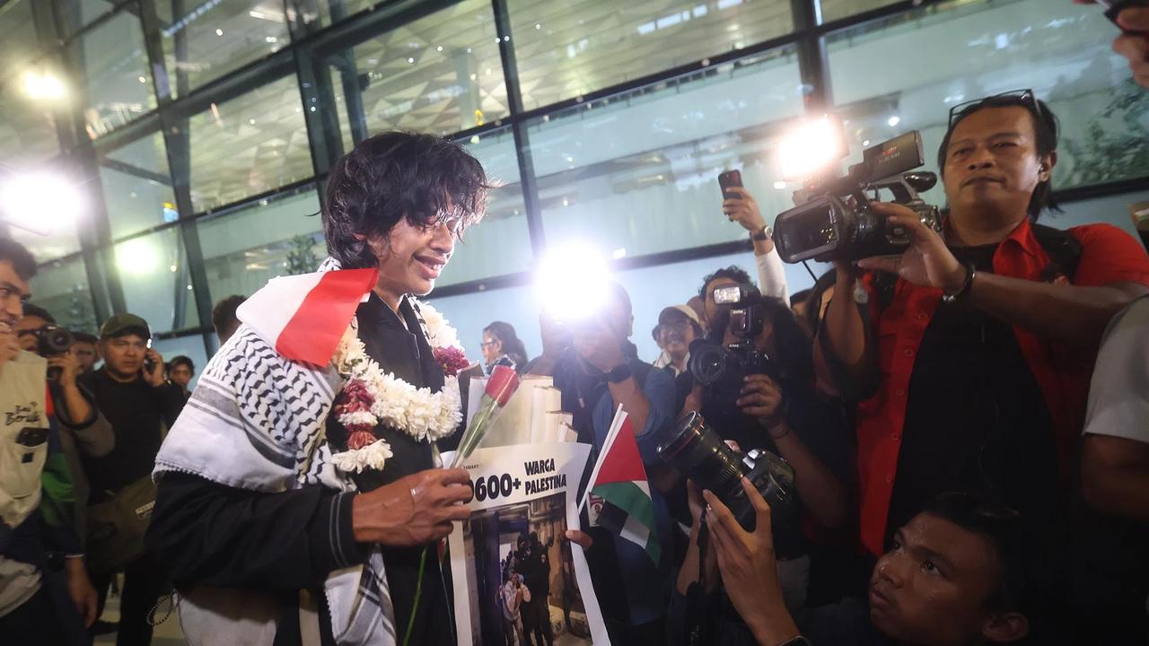 FOTO: Sembilan WNI Global Sumud Flotilla Kembali ke Tanah Air