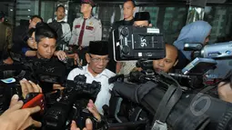 Pertemuan berlangsung kurang 30 menit. Hasyim menjelaskan, ia khawatir kisruh saat ini dimanfaatkan pihak-pihak yang tidak bertanggungjawab, Jakarta, Jumat (30/1/2015). (Liputan6.com/Herman Zakharia)