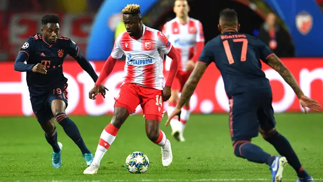 Lewandowski Quattrick, Bayern Munchen Bungkam Crvena Zvezda 0-6