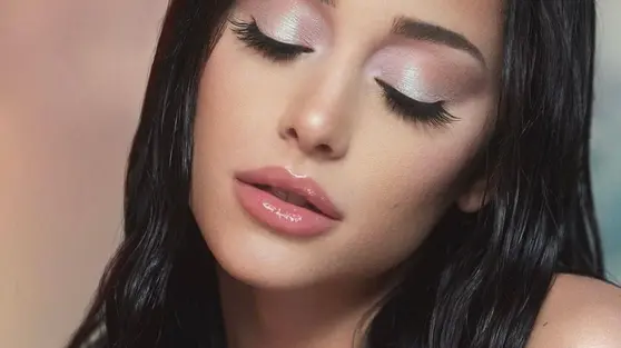 Russian Lips, Tren Filler untuk Bentuk Bibir Lebih Tegas dan Berkontur