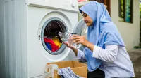 Kenapa Pakaian Bau Apek saat Hujan? Ini 7 Trik Mengatasinya