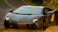 Lambo Aventador Perankan Decepticon di Transformers 4