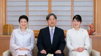 Kaisar Naruhito, Permaisuri Masako, dan Putri Aiko dari Jepang. (dok. Instagram @kunaicho_jp/https://www.instagram.com/p/C5LYZijy5md/?img_index=1/Dinny Mutiah)