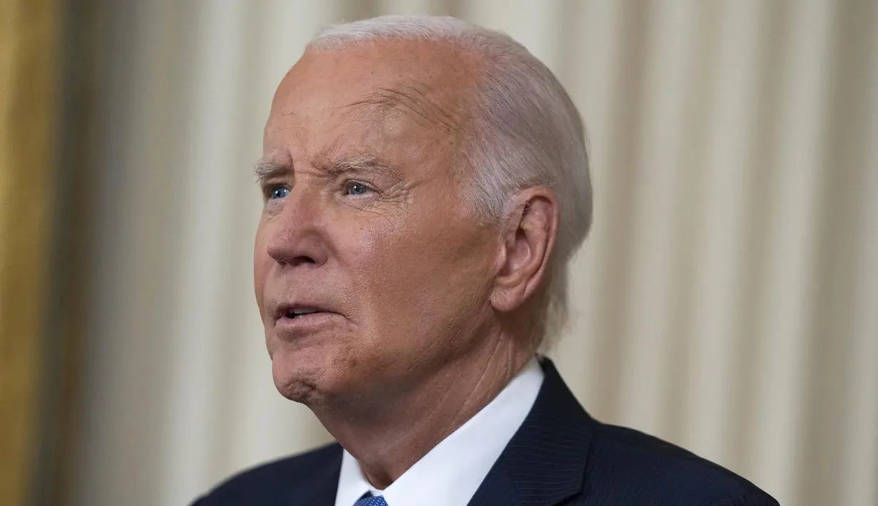 Tak lupa Biden juga memberi dukungannya kepada Wakil Presiden Kamala Harris untuk maju di pilpres. (Evan Vucci / POOL / AFP)