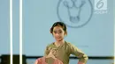 Model anak membawakan busana rancangan desainer Three Little Ahmads pada Jakarta Modest Fashion Week (JMFW) 2018 di Gandaria City, Jakarta, Sabtu (29/7). JMFW digelar mulai 26-29 Juli 2018. (Kapanlagi/Bayu Herdianto)