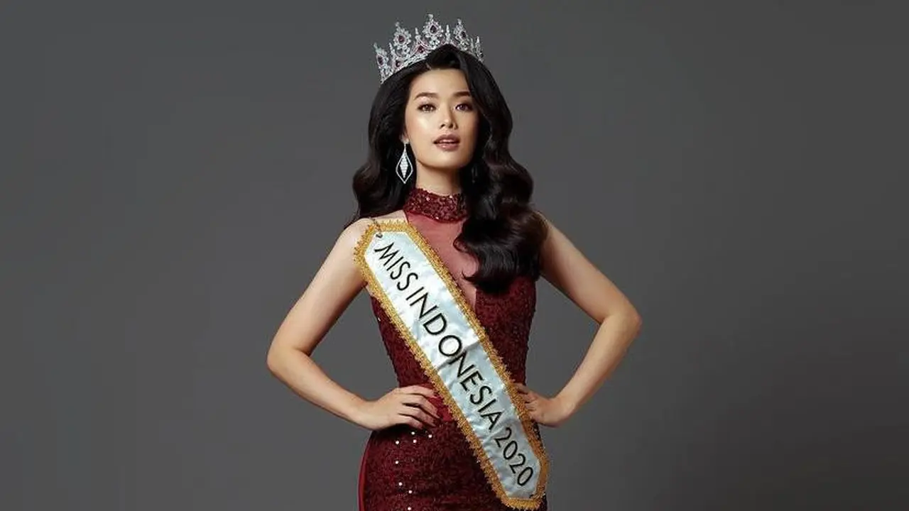 9 Pesona Cantik Carla Yules, Wakil Indonesia yang Sukses Masuk Top 6 Miss World 2021