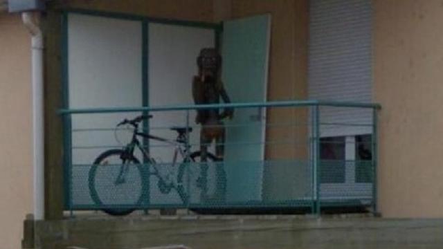 Manusia Terkutuk di Prancis (Google Maps)