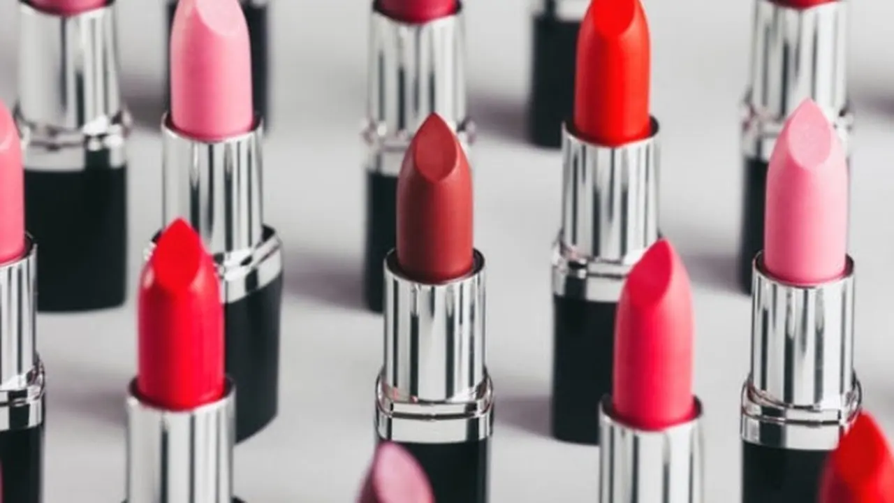 Bahas Serba Serbi Kedaluwarsa Lipstik