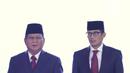 Capres dan Cawapres nomor urut 02 Prabowo Subianto-Sandiaga Uno menyanyikan lagu Indonesia Raya saat Debat Perdana Capres 2019 di Gedung Bidakara, Pancoran, Jakarta Selatan, Kamis (17/1). (Liputan6.com/Faizal Fanani)