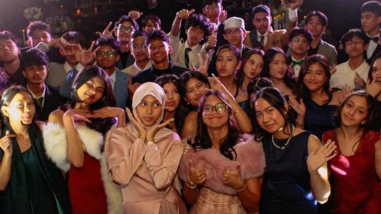 8 Potret Song Louisa Anak Meisya Siregar dan Kana Sybilla Anak Zaskia Adya Mecca Ikut Prom Night, Cantik Pakai Pakai Dress